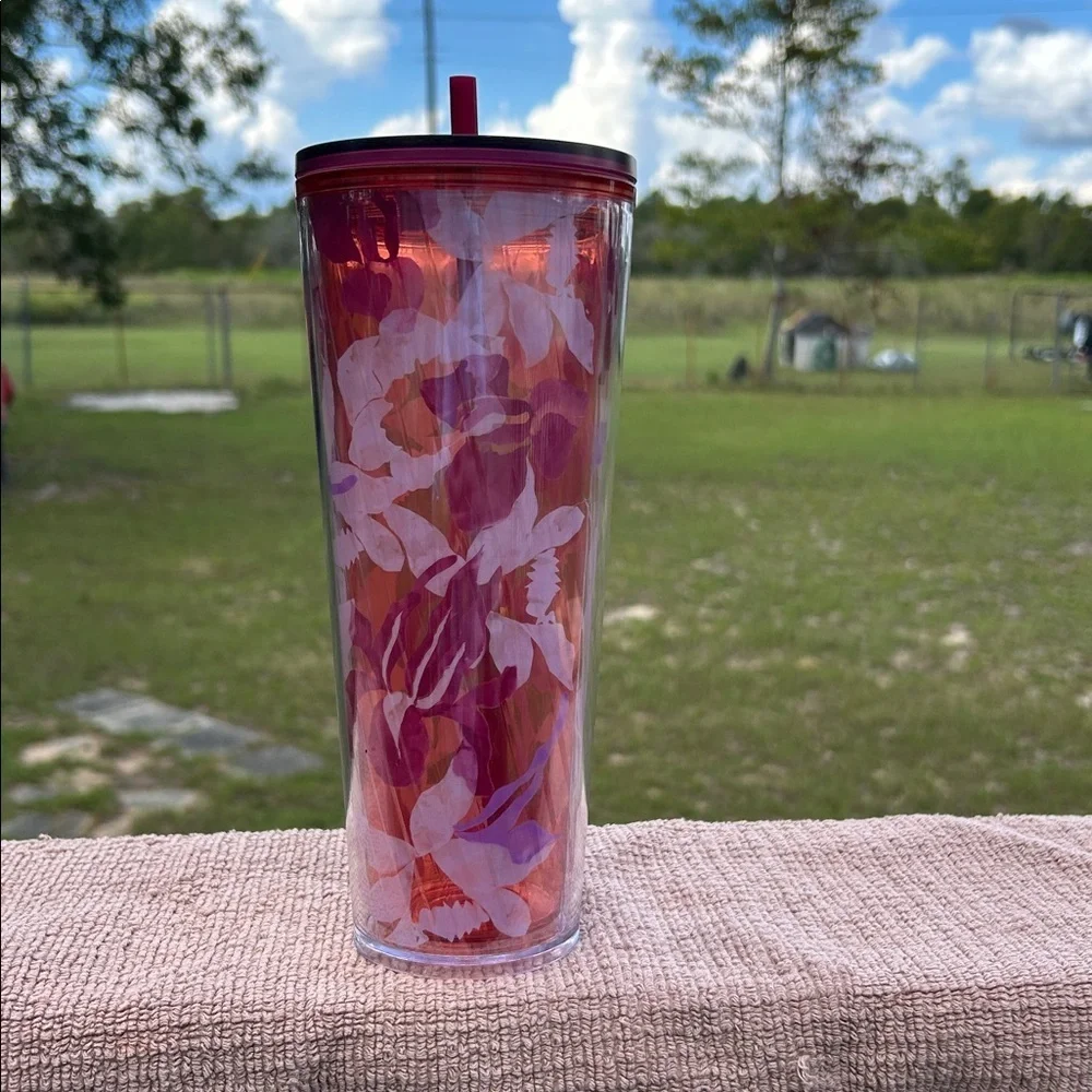 Starbucks 24 oz Venti Acrylic Tumbler With Lid and Straw Pink Floral Twist 2021